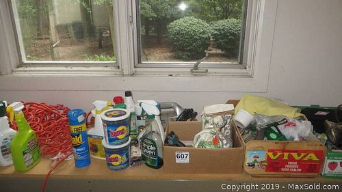 Lot #0607 (1 of 8)