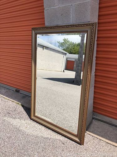 Lot #0031 (1 of 6)