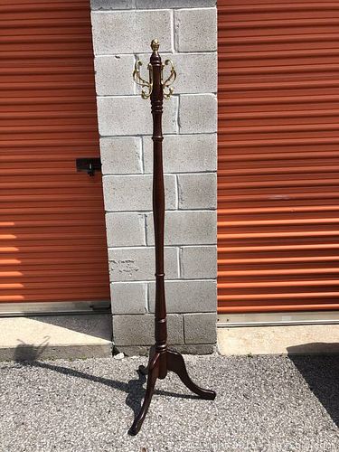 Lot #0040 (1 of 5)