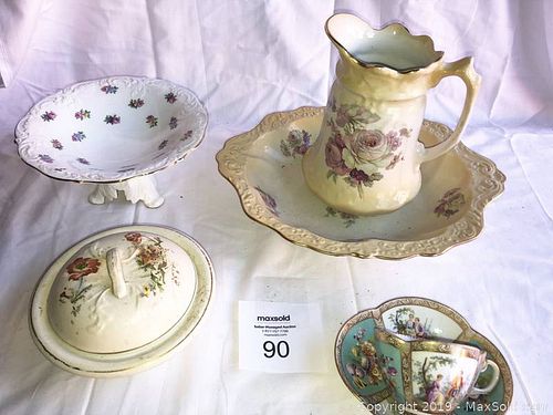 Lot #0090 (1 of 16)
