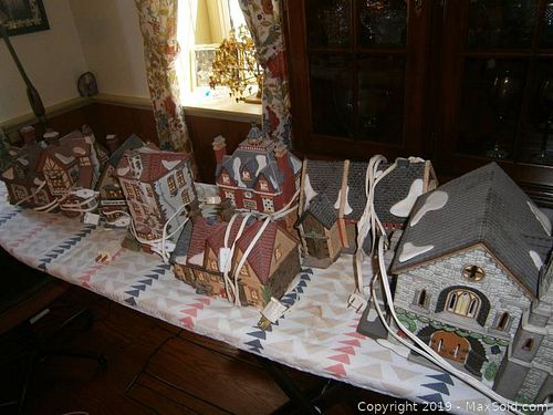 Lot #0011 (1 of 6)