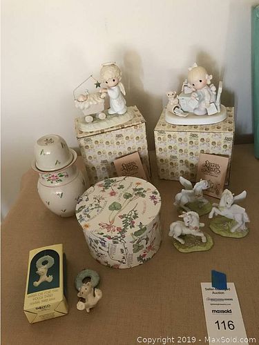 Lot #0116 (1 of 18)