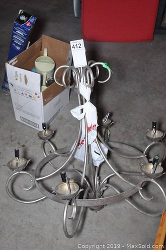 Lot #0412 (1 of 7)