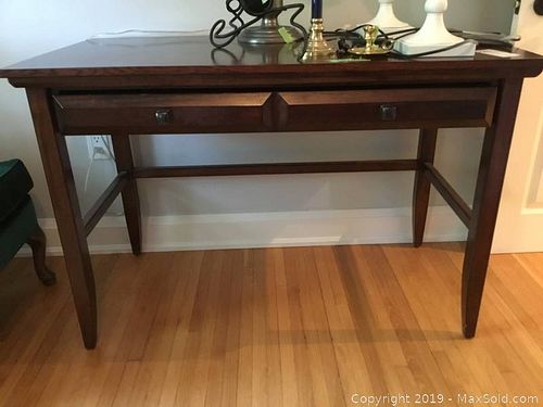Lot #0448 (1 of 5)