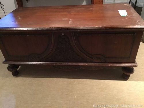 Lot #0467 (1 of 8)