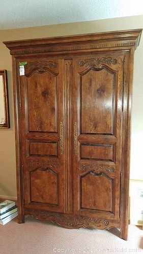 Lot #0631 (1 of 17)