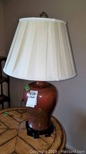 Lot #0639 (1 of 18)
