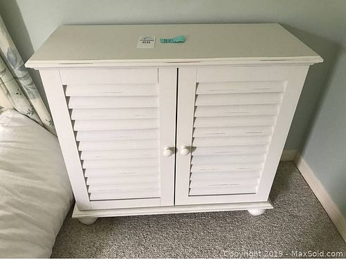 Lot #0068 (1 of 2)