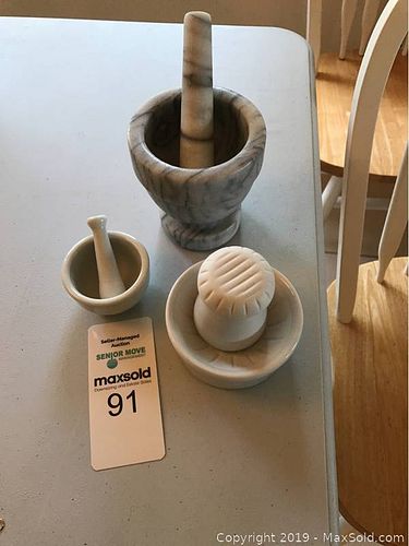 Lot #0091 (1 of 2)
