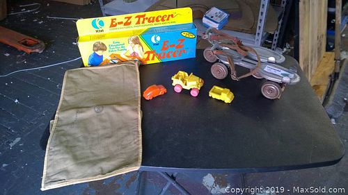 Lot #0075 (1 of 6)