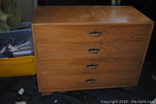 Lot #0090 (1 of 6)