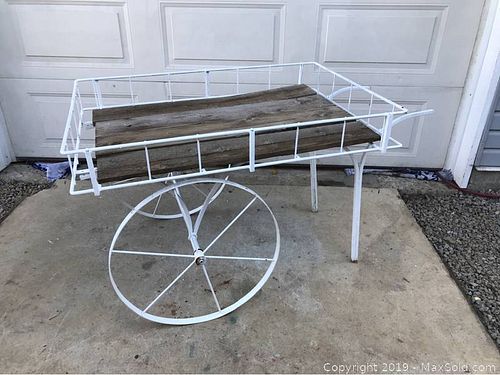 Lot #0004 (1 of 4)