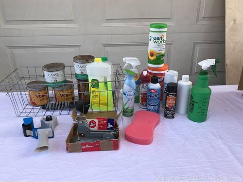 Lot #0024 (1 of 5)