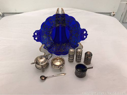 Lot #0071 (1 of 6)