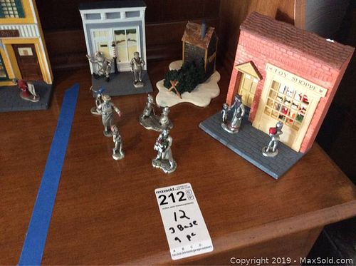 Lot #0212 (1 of 3)