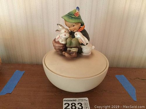 Lot #0283 (1 of 6)