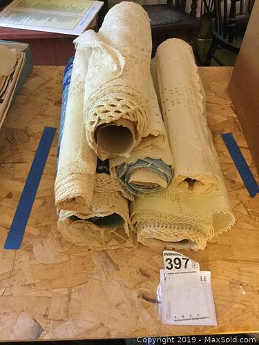 Lot #0397 (1 of 10)
