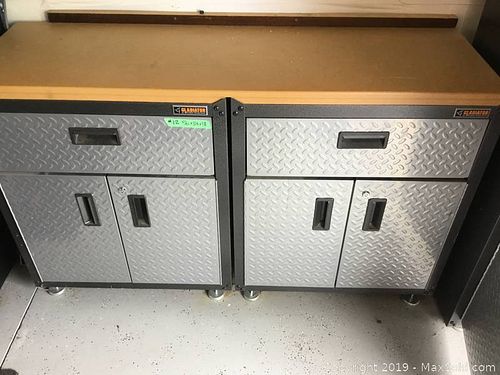 Lot #0027 (1 of 3)