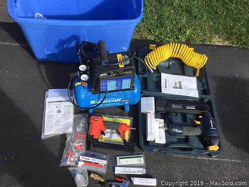 Lot #0049 (1 of 6)
