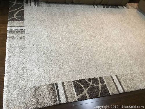 Lot #0235 (1 of 3)