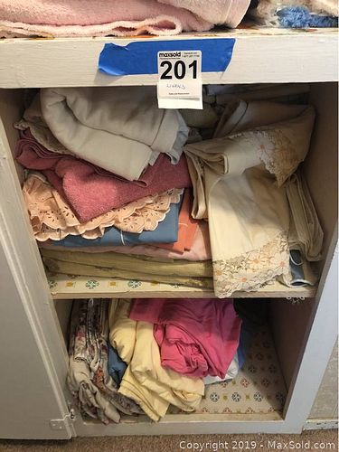 Lot #0201 (1 of 6)