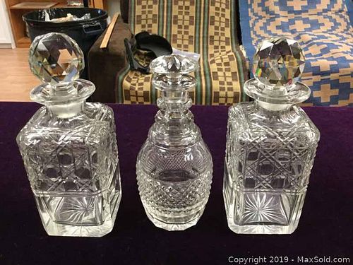 Lot #0044 (1 of 4)