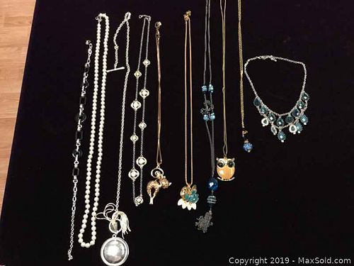 Lot #0047 (1 of 4)