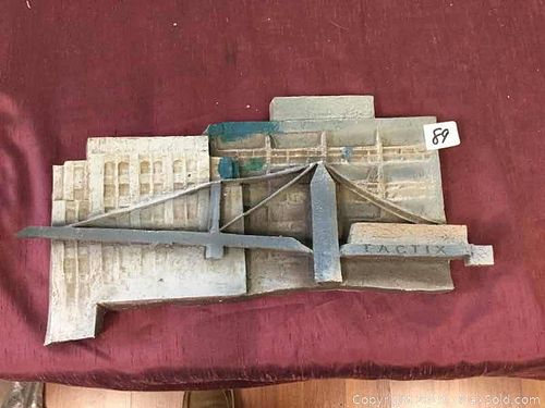 Lot #0089 (1 of 3)