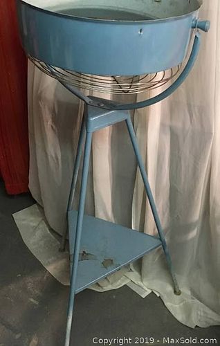 Lot #0007 (1 of 4)