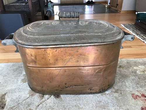 Lot #0021 (1 of 8)