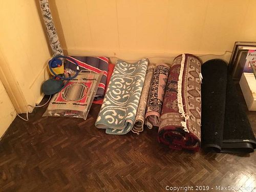 Lot #0058 (1 of 5)