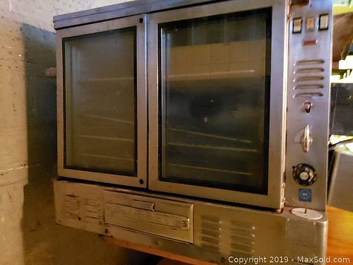 Lot #0038 (1 of 7)