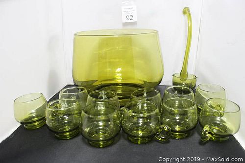 Lot #0092 (1 of 8)