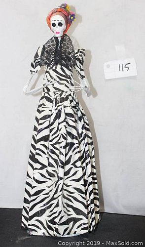 Lot #0115 (1 of 5)