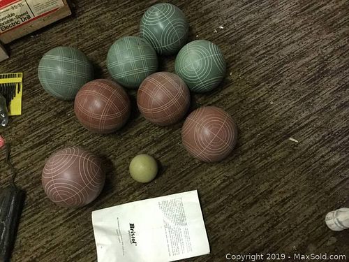 Lot #0492 (1 of 9)
