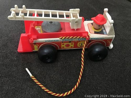 Lot #0070 (1 of 4)