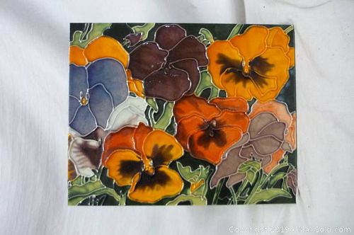 Lot #0117 (1 of 6)