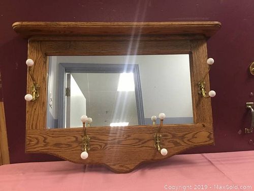 Lot #0026 (1 of 5)