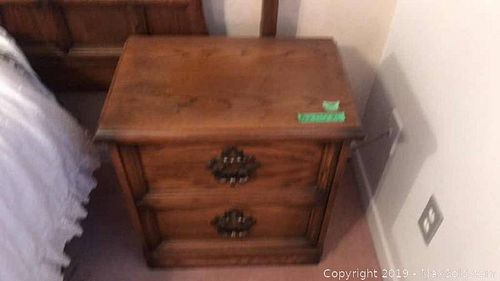Lot #0220 (1 of 13)