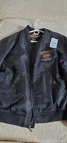 Lot #0092 (1 of 4)