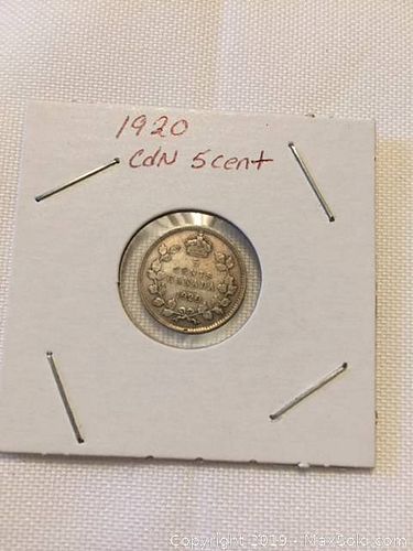 Lot #0039 (1 of 2)