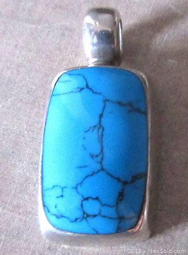Lot #0076 (1 of 3)