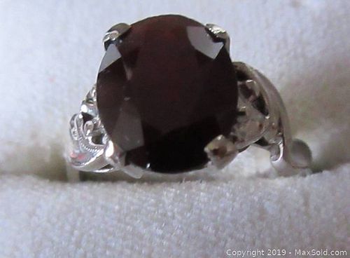 Lot #0093 (1 of 4)