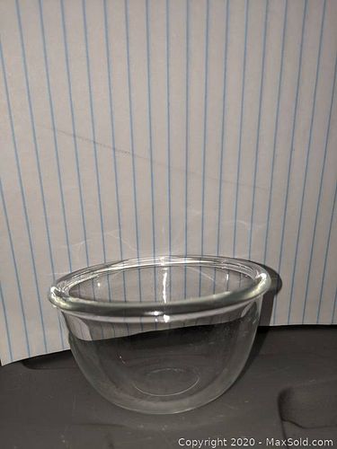 Lot #0028 (1 of 1)