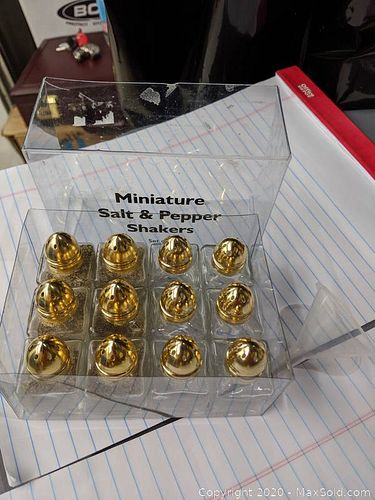 Lot #0051 (1 of 1)
