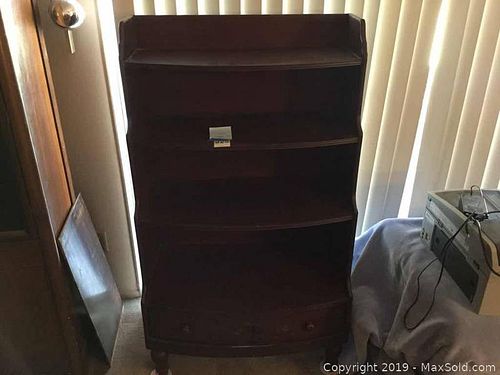 Lot #0925 (1 of 6)