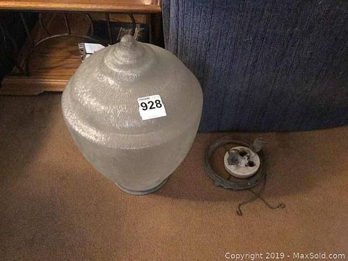 Lot #0928 (1 of 6)