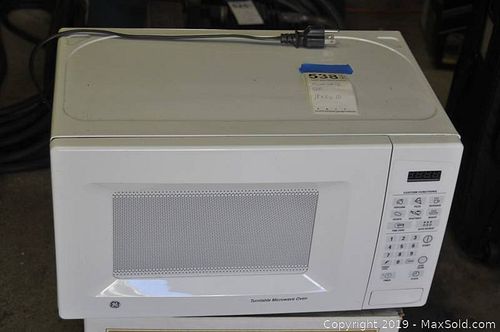 Lot #0538 (1 of 3)