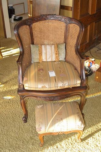 Lot #0568 (1 of 7)