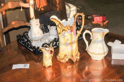 Lot #0582 (1 of 19)